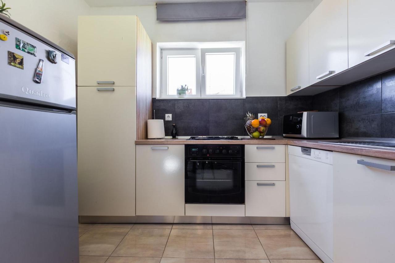 Makalu Apartment Zadar Eksteriør bilde